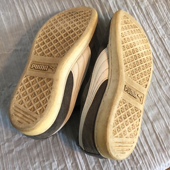 PUMA gray white low top size 9 suede tie up sneakers - Picture 10 of 10